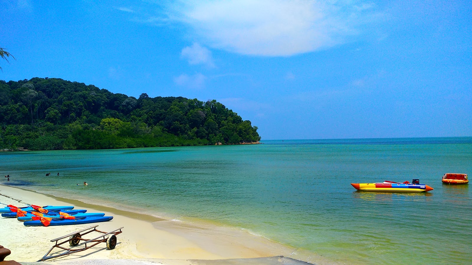 Foto de Blue Lagoon Beach área de servicios