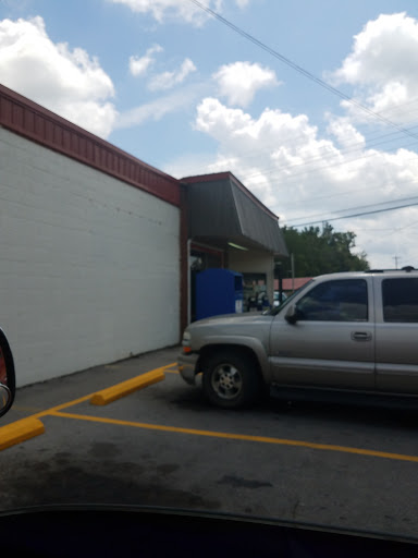 Grocery Store «Lafayette Hometown Foods LLC», reviews and photos, 514 Church St, Lafayette, TN 37083, USA