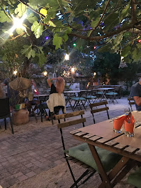 Atmosphère du Restaurant tunisien Sofra à Saint-Maximin-la-Sainte-Baume - n°7