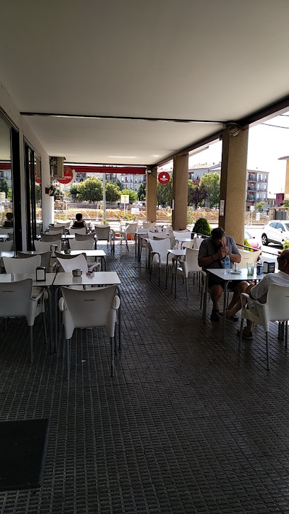 Bar Restaurante Tornem-hi - Calle Girona 33 Calle moreta sin nº, 08570 Torelló, Barcelona, Spain