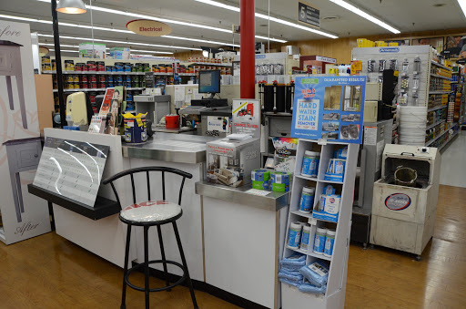 Hardware Store «Ace Hardware & Outdoor Center», reviews and photos, 900 N Galena Ave, Dixon, IL 61021, USA