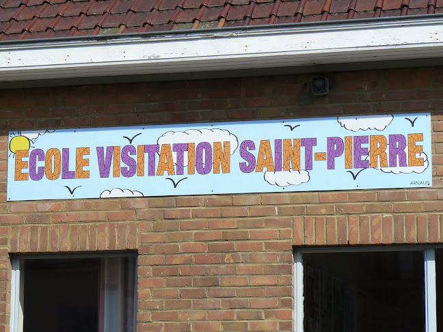 School Visitation Saint-Pierre - Aat