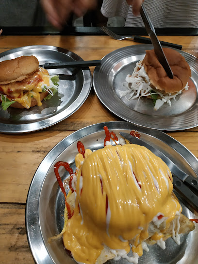 Burger Crispy Pattaya Viral