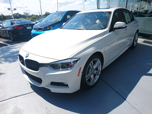 Used Car Dealer «Fields BMW Lakeland», reviews and photos, 4285 Lakeland Park Dr, Lakeland, FL 33809, USA