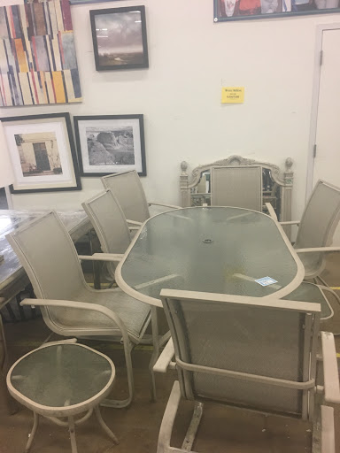 Building Materials Store «Habitat for Humanity ReStore DuPage», reviews and photos, 869 S Rohlwing Rd, Addison, IL 60101, USA