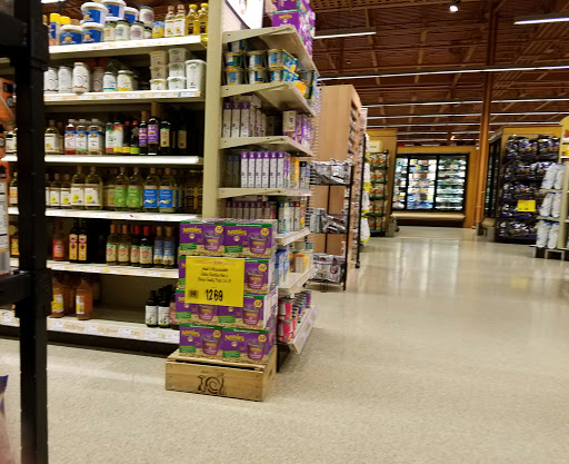 Supermarket «Wegmans», reviews and photos, 6789 E Genesee St, Fayetteville, NY 13066, USA