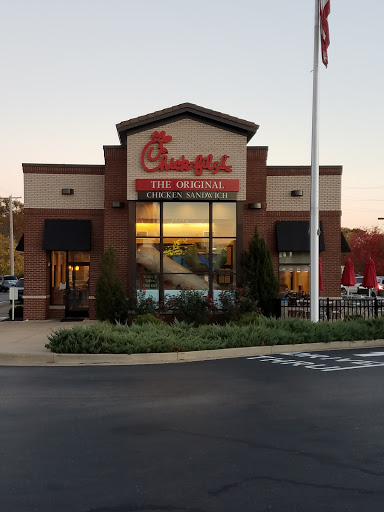 Fast Food Restaurant «Chick-fil-A», reviews and photos, 1 Arnold Mall, Arnold, MO 63010, USA