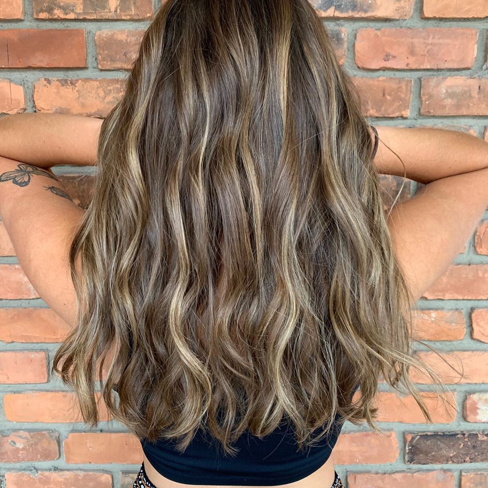 JL Styles and Blow Dry Bar 48381