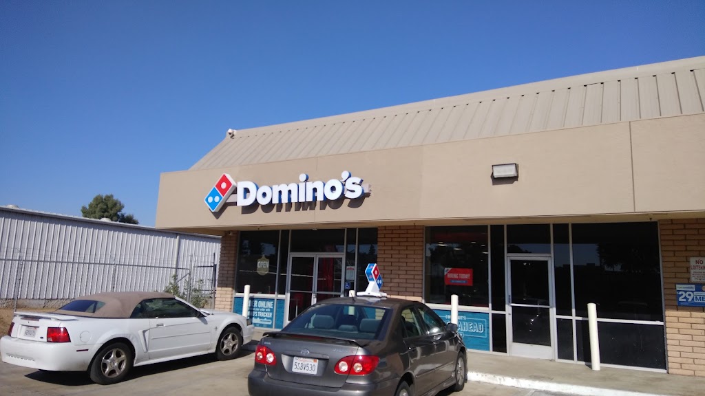Domino's Pizza 93722