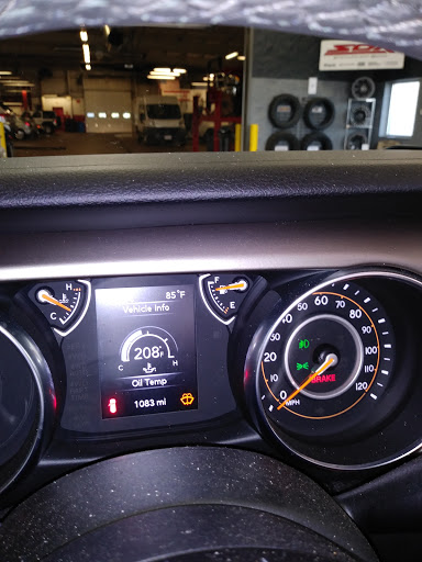 Car Dealer «Stetler Dodge Chrysler Jeep Ram», reviews and photos, 1405 Roosevelt Ave, York, PA 17404, USA