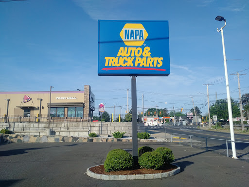 Auto Parts Store «NAPA Auto Parts - Fair Auto Bridgeport», reviews and photos, 425 North Ave, Bridgeport, CT 06606, USA