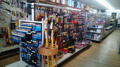 Hardware Store «Hiland Park Hardware Company», reviews and photos, 3613 6th Ave, Des Moines, IA 50313, USA