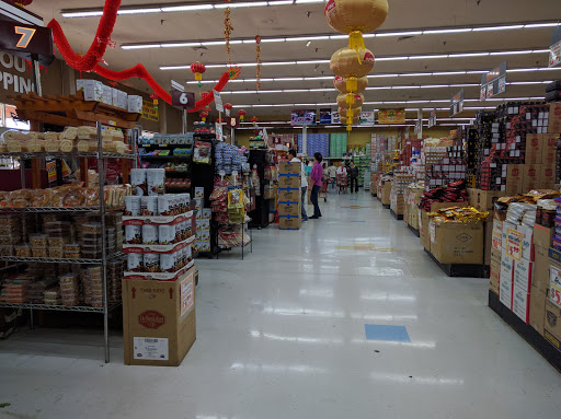 Asian Grocery Store «Hoa Binh Garden Grove Supermarket», reviews and photos, 13922 Brookhurst St, Garden Grove, CA 92843, USA