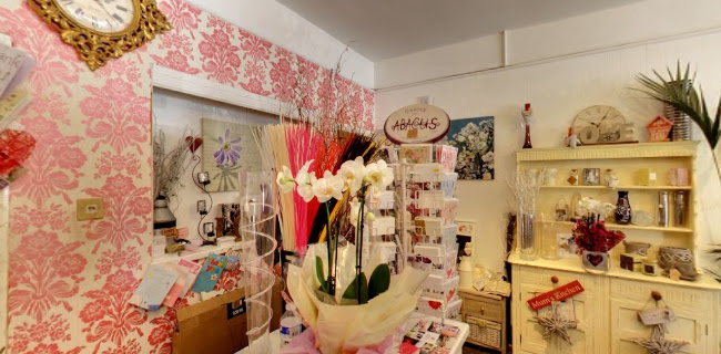 Comments and reviews of Sarahkellys Flowerroom