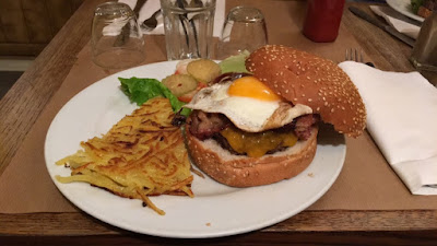 Sisters' Café à Versailles