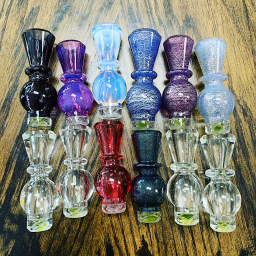 Gift Shop «Headventure Smoke Shop», reviews and photos, 2359 Plainfield Rd #2, Crest Hill, IL 60403, USA