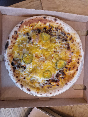 Just Queen - Distributeur de pizzas à La Chapelle-Bouëxic