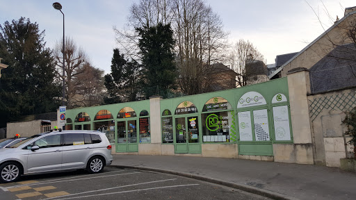 Gare Rive Droite à Versailles, Yvelines