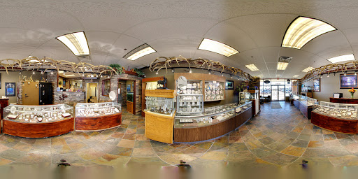 Jewelry Store «Elegant Jewelers», reviews and photos, 46869 Hayes Rd, Shelby Charter Township, MI 48315, USA