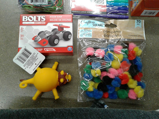 Dollar Store «Dollar Tree», reviews and photos, 225 Rivers Edge Dr, Milford, OH 45150, USA