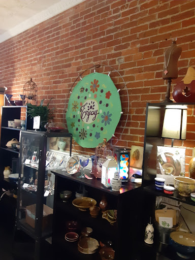 Dessert Shop «Downtown Perk & Desserts Oasis», reviews and photos, 145 W Main St, Ashland, OH 44805, USA