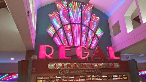 Movie Theater «Regal Cinemas Ballston Common 12», reviews and photos, 671 N Glebe Rd, Arlington, VA 22203, USA