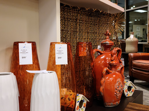 Furniture Store «La-Z-Boy Furniture Galleries», reviews and photos, 8324 Eager Rd, Brentwood, MO 63144, USA