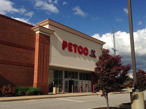 Pet Supply Store «Petco Animal Supplies», reviews and photos, 8404 Eager Rd b, Brentwood, MO 63144, USA