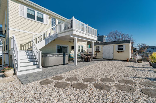 Real Estate Consultant «Patricia (“Pat”) Mayer, Diane Turton, Realtors», reviews and photos, 512 Washington Blvd, Sea Girt, NJ 08750, USA