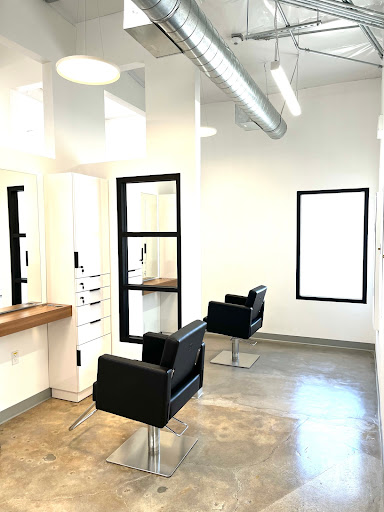 Hair Salon «Cleo Hair Salon», reviews and photos, Cleo Hair Salon, 676 Lindero Canyon Rd, Oak Park, CA 91377, USA