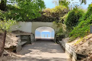 Tunnel Park image