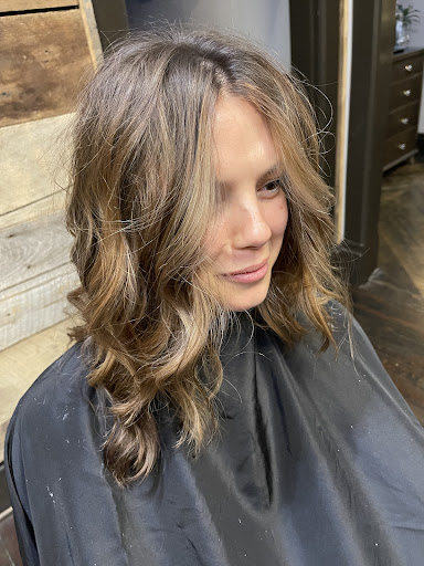 Hair Salon «Unruli Aveda Salon», reviews and photos, 121 3rd Ave N, Franklin, TN 37064, USA