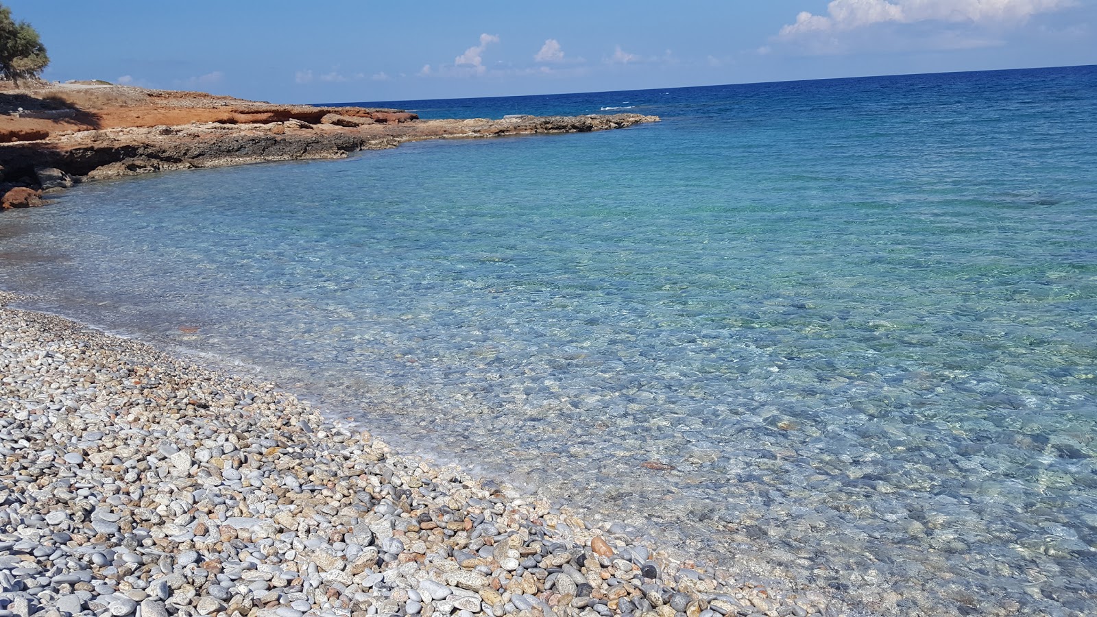 Φωτογραφία του Agios Antonios άγρια περιοχή