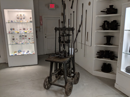 Museum «New Bedford Museum of Glass», reviews and photos, 61 Wamsutta St, New Bedford, MA 02740, USA