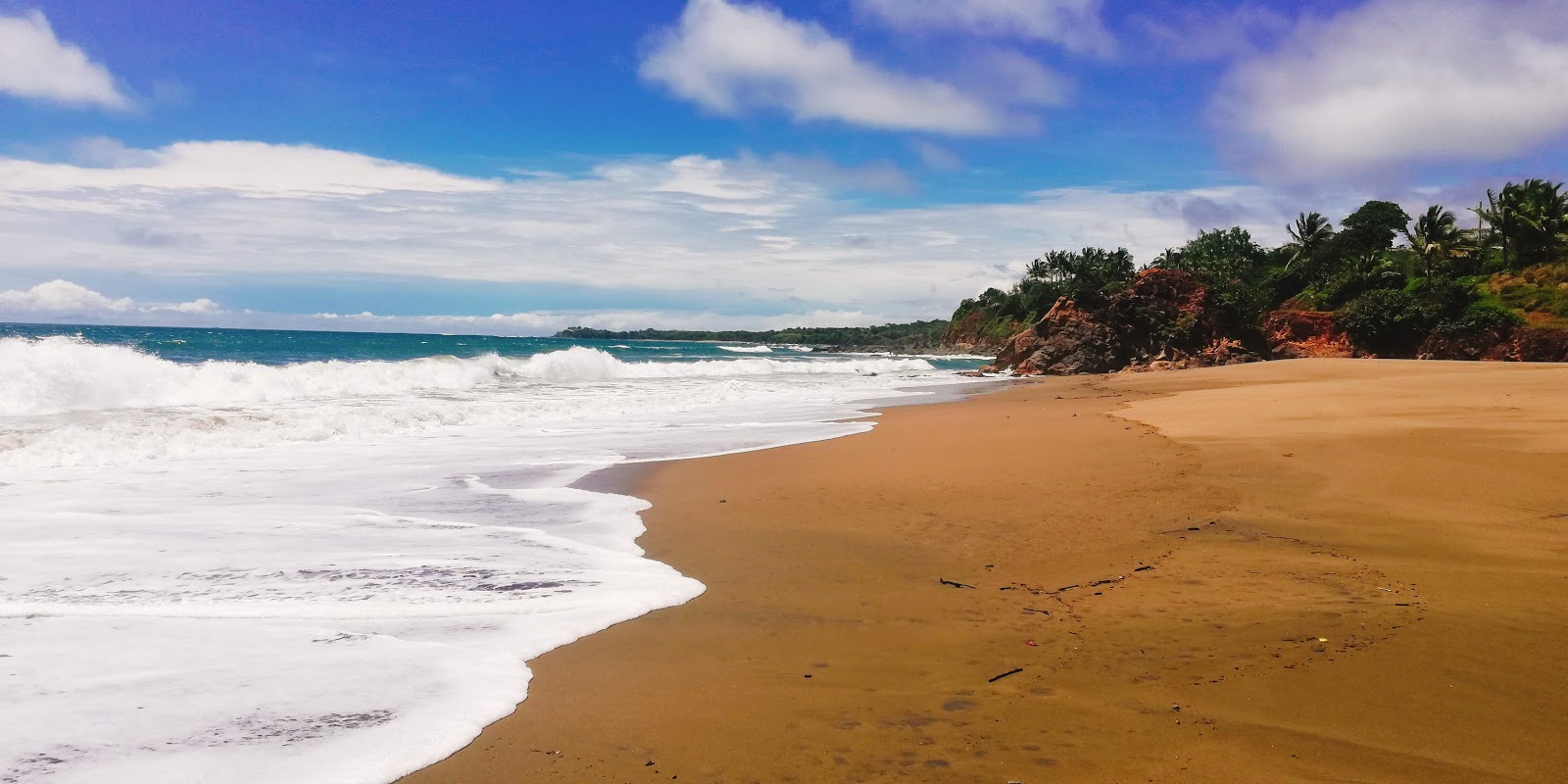 Photo de Destiladeros Beach - bon endroit convivial pour les animaux de compagnie pour les vacances