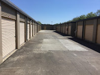 Extra Space Storage - Photo 5 - Car repair in Friendswood, TX, League City