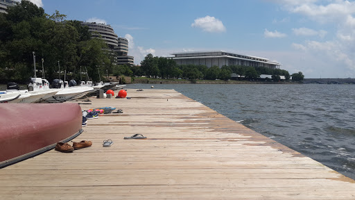 National Park «Georgetown Waterfront Park», reviews and photos, Water St NW, Washington, DC 20007, USA