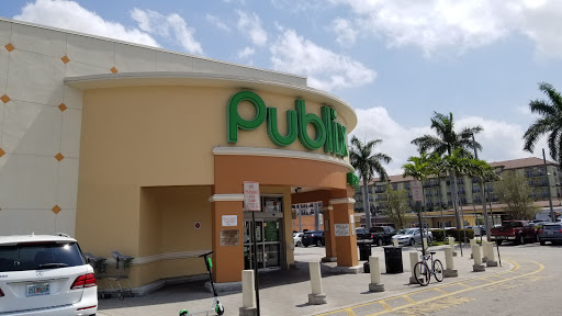Supermarket «Publix Super Market at Five Points Plaza», reviews and photos, 2633 N Dixie Hwy, Wilton Manors, FL 33334, USA