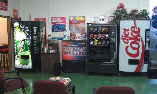 Auto Repair Shop «A & A Tire and Auto Service», reviews and photos, 2603 Lafayette Rd, Indianapolis, IN 46222, USA