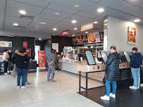 Atmosphère du Restaurant KFC Tours Chambray à Chambray-lès-Tours - n°3