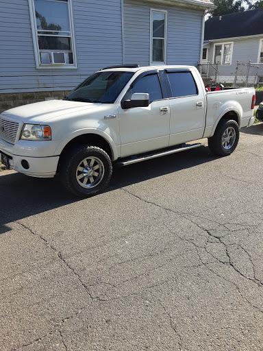 Car Dealer «Coughlin GM of Newark», reviews and photos, 1850 N 21st St, Newark, OH 43055, USA