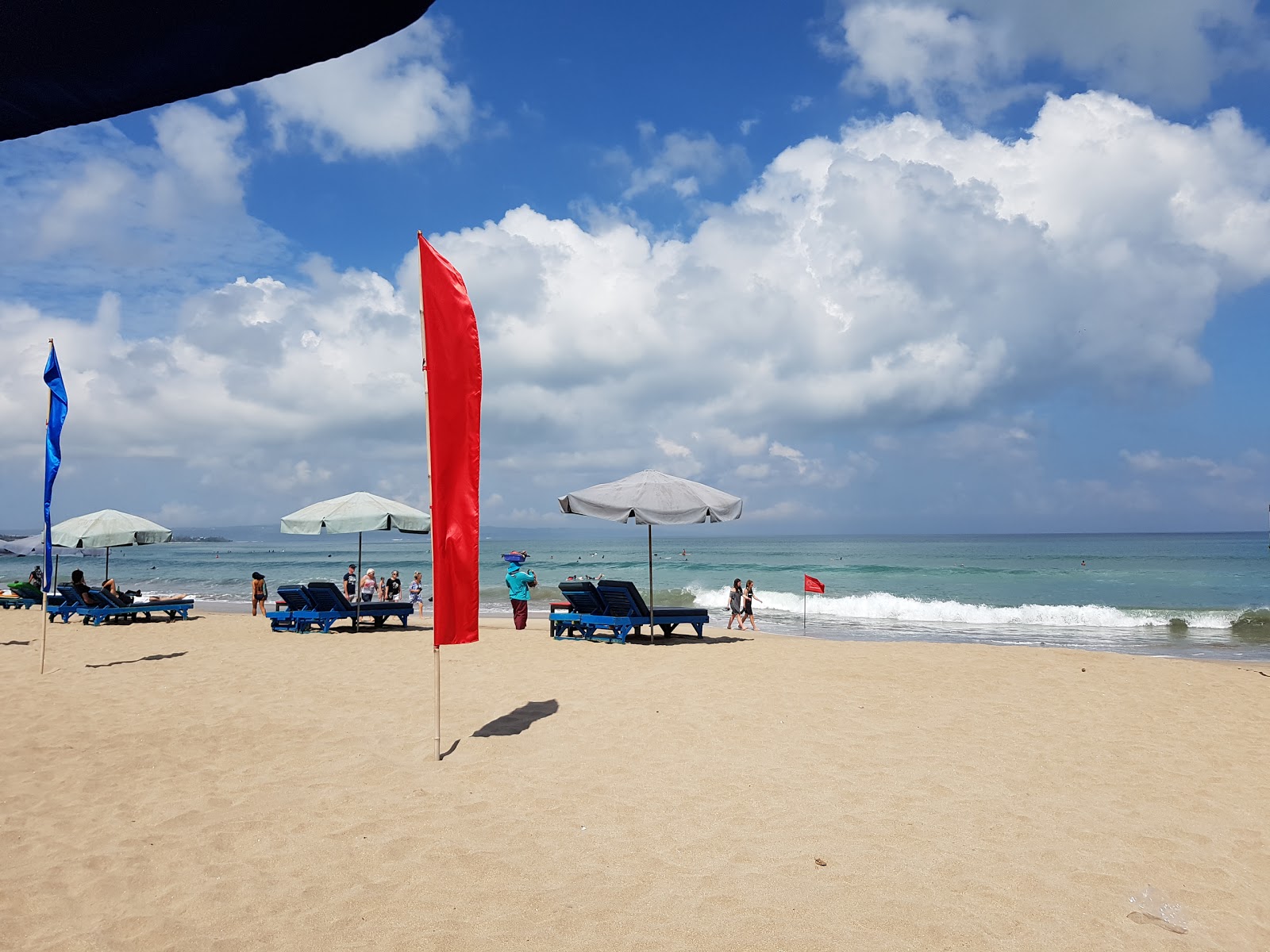 Foto di Spiaggia Double Six - luogo popolare tra gli intenditori del relax