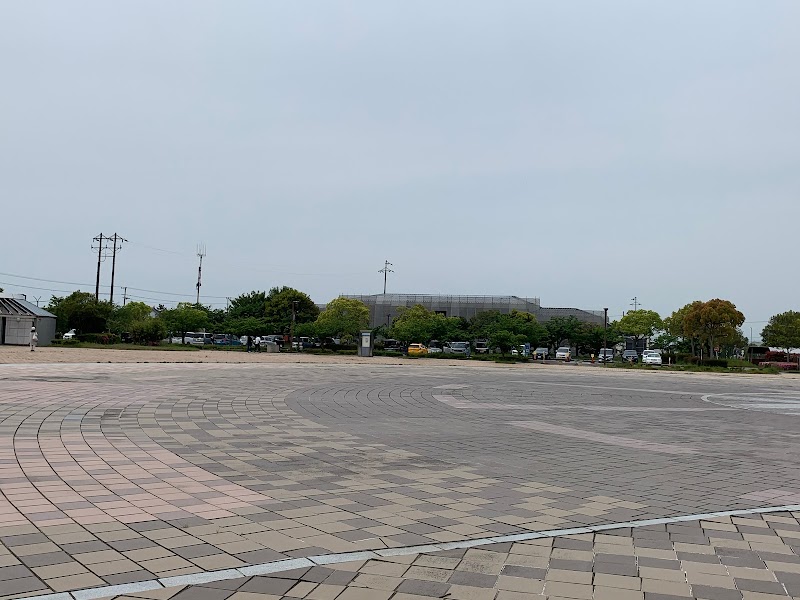 長浜ドーム駐車場