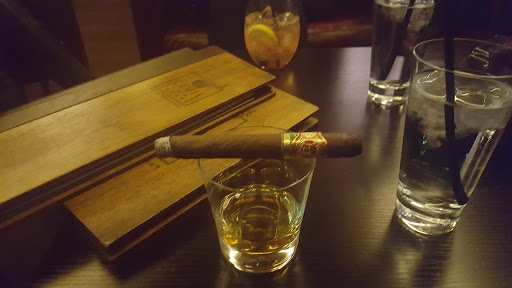 Lounge «Civil Cigar Lounge», reviews and photos, 5335 Wisconsin Ave NW, Washington, DC 20015, USA