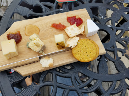 Vineyard «Haight Vineyard», reviews and photos, 29 Chestnut Hill Rd, Litchfield, CT 06759, USA