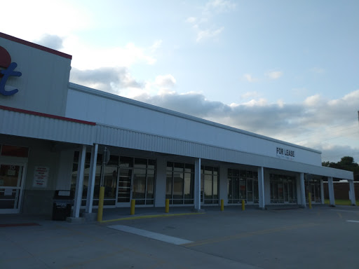 Grocery Store «Save-A-Lot», reviews and photos, 4 Vieux Carre Dr, East St Louis, IL 62203, USA