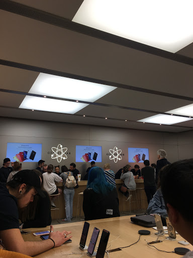 Computer Store «Apple Stonebriar», reviews and photos, 2601 Preston Rd, Frisco, TX 75034, USA