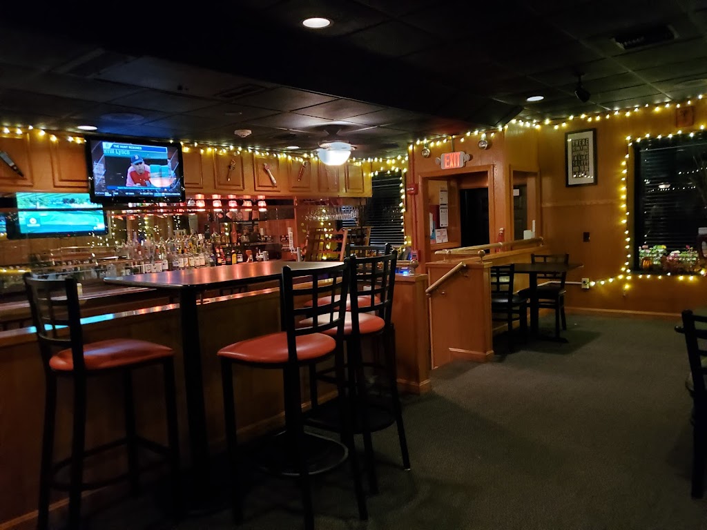 Oxford Tavern 02806