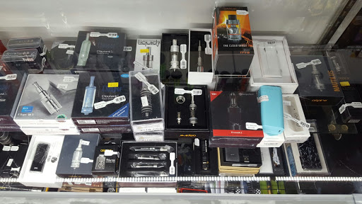 Tobacco Shop «Mr. SMOKE (smoke shop)», reviews and photos, 4347 Gunn Hwy, Tampa, FL 33618, USA