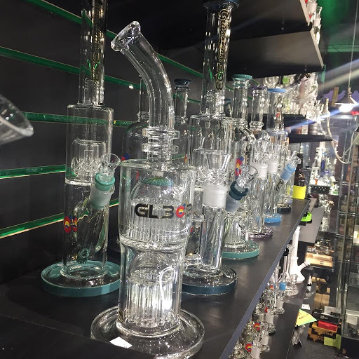 Tobacco Shop «Burn Smoke Shop», reviews and photos, 10218 Westheimer Rd, Houston, TX 77042, USA